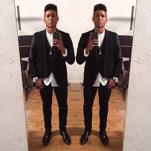 Barry-Conrad-Naidoc-Ball-Ready